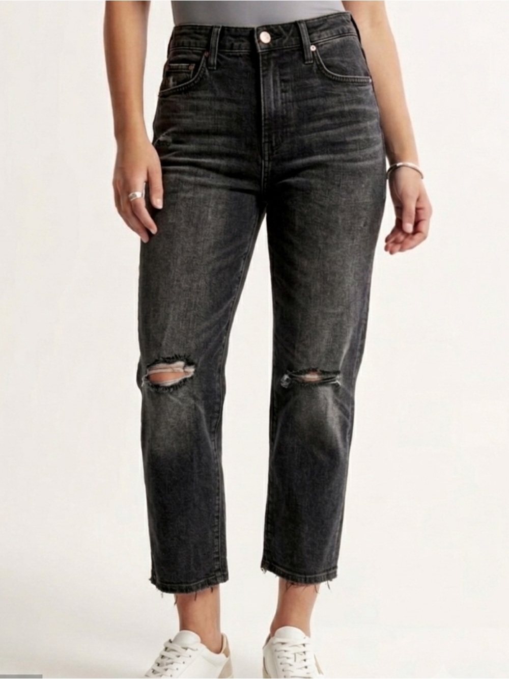 Anthropologie Pilcro Boyfriend Cropped Jeans Size 26 Black High Rise Distressed